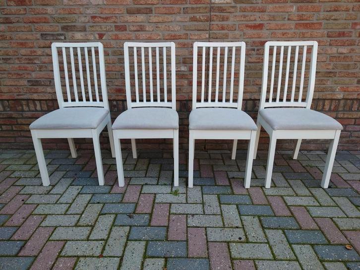 4 Ikea Ekedalen Stoelen - Hoezen Afneembaar, Huis en Inrichting, Stoelen, Ophalen