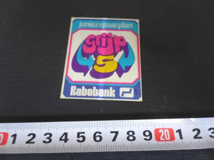sticker rabobank grijp 5 juniorspaarplan, Verzamelen, Stickers, Zo goed als nieuw, Bedrijf of Vereniging, Ophalen
