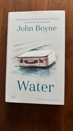 Boek: “Water” van John Boyne, Boeken, Verzenden, Zo goed als nieuw