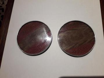 2 ZILVEREN ONDERZETTERS ( diam 7,5 cm & hoogste gehalte zilv beschikbaar voor biedingen