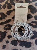 Witte MKM Design Oorbellen, Ophalen, Overige materialen, Hangers, Wit