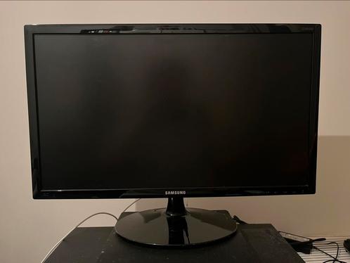 Samsung S24D340H Monitor 24 inch, Computers en Software, Monitoren, Zo goed als nieuw, 60 Hz of minder, HDMI, VGA, Kantelbaar