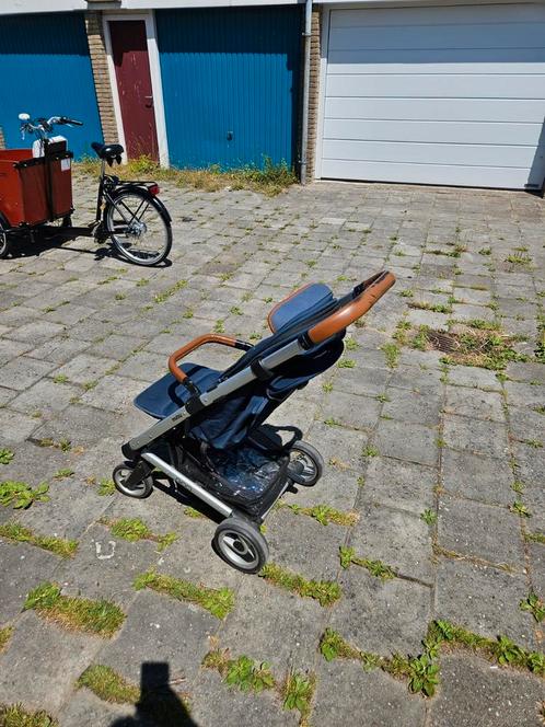 Mutsy Nexo, Kinderen en Baby's, Buggy's, Gebruikt, Overige merken, Regenhoes, Voetenzak, Ophalen