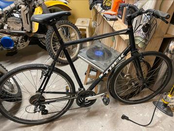 Trek FX 25 inch beschikbaar voor biedingen