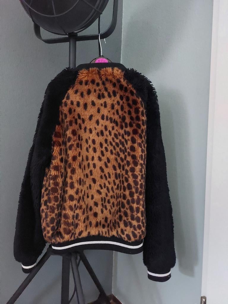 Leuk vestje/ jasje z.g.a.n. 146/152, Kinderen en Baby's, Ophalen of Verzenden, Zo goed als nieuw, JM, Meisje