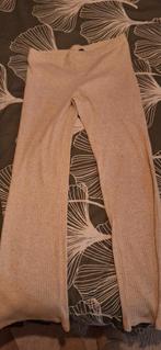 H&M Flared Legging Maat L - Zo Goed Als Nieuw!, Kleding | Dames, Broeken en Pantalons, H&M, Beige, Maat 42/44 (L), Ophalen of Verzenden