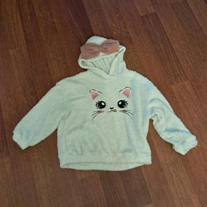 Witte trui met poezengezicht – SHEIN, Kinderen en Baby's, Kinderkleding | Maat 140, Gebruikt, Meisje, Trui of Vest, Ophalen of Verzenden