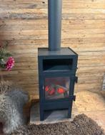 Suoer mooie DIK GEURTS LARS 900, Huis en Inrichting, Kachels, Gebruikt, Houtkachel, Ophalen of Verzenden, Vrijstaand