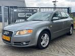 Audi A4 Avant 1.8 Turbo Advance | AUTOMAAT | LEDER | TREKHAA, Gebruikt, Zwart, 4 cilinders, Parkeersensor