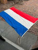 Ouderwetse Nederlandse vlag 2 keer, Diversen, Vlaggen en Wimpels, Ophalen of Verzenden, Zo goed als nieuw