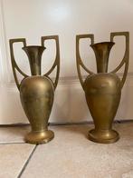 Antieke vazen massief geelkoper, twee stuks, Antiek en Kunst, Ophalen of Verzenden, Koper