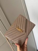 YSL Saint laurent pouch tas met BON, Ophalen of Verzenden, Zo goed als nieuw, Zwart, Schoudertasje