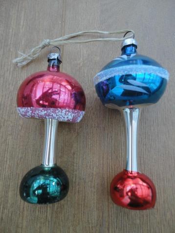 2 mooie oude glazen kerstballen schemerlampjes beschikbaar voor biedingen