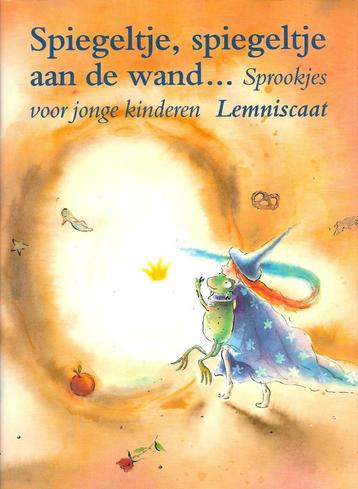 SPIEGELTJE, SPIEGELTJE AAN DE WAND... - Maria Donkelaar  beschikbaar voor biedingen