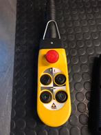 Bediening elektrische takel, Ophalen of Verzenden, Zo goed als nieuw, Elektriciteit