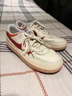 Nike sneakers 41, Beige, Nike, Ophalen of Verzenden, Sneakers of Gympen