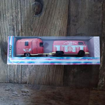Majorette Pink Drivez Trailer - VW T1 & Airstream Sport beschikbaar voor biedingen