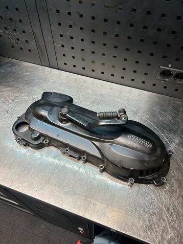 Piaggio skipper/hexagon carterkap  beschikbaar voor biedingen