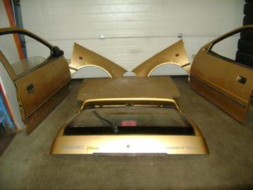 PLAATWERK SWIFT 1997 TM 2002 beschikbaar voor biedingen