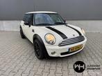 Mini Mini 1.4 One Anniversary MK II Airco Cruisecontrol, Voorwielaandrijving, Gebruikt, 4 stoelen, Wit