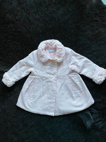 Schattig roze babyjasje Patachou beschikbaar voor biedingen
