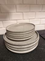 Borden aardewerk beige-grey, Nieuw, Ophalen of Verzenden, Bord(en), Overige stijlen