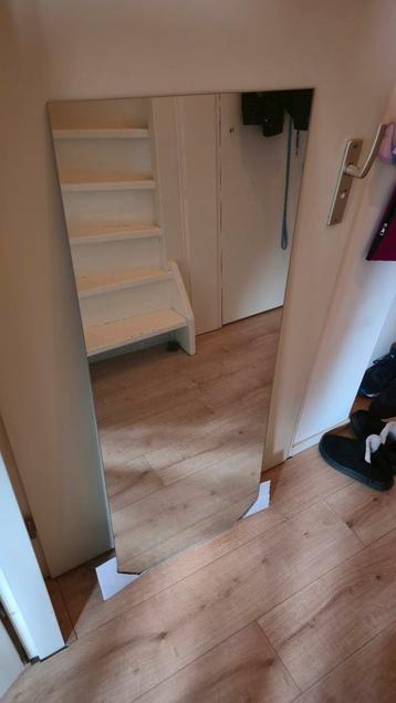 Grote spiegel 120x48 beschikbaar voor biedingen