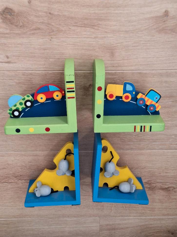 Leuke en vrolijke houten boekensteunen, Kinderen en Baby's, Overige Kinderen en Baby's, Gebruikt, Ophalen