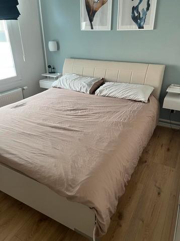 Bed Rota 160x200 + Matras - Champagne Kleur beschikbaar voor biedingen