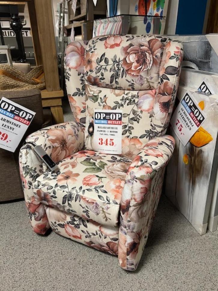 Relaxfauteuil electrisch, Huis en Inrichting, Fauteuils, Zo goed als nieuw, Stof, 75 tot 100 cm, 75 tot 100 cm, Ophalen