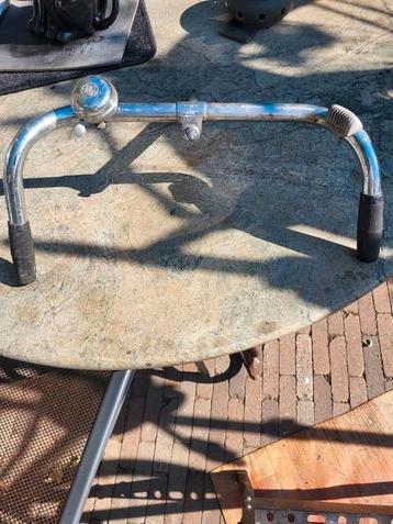 Gevraagd Omafiets stuur  beschikbaar voor biedingen