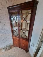 Antieke engelse hoekkast met glas in mooie staat, Antiek en Kunst, Antiek | Meubels | Kasten, Ophalen