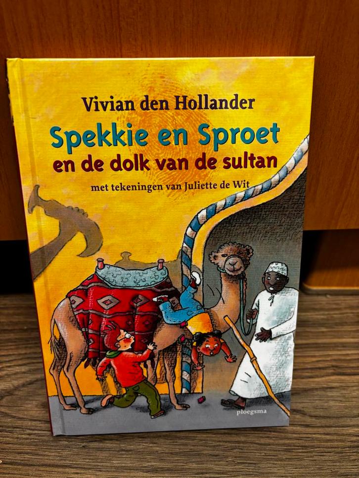 Spekkie en Sproet en de dolk van de sultan, Boeken, Kinderboeken | Jeugd | onder 10 jaar, Zo goed als nieuw, Fictie algemeen, Verzenden