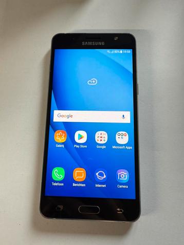 Samsung Galaxy J5 2016 beschikbaar voor biedingen