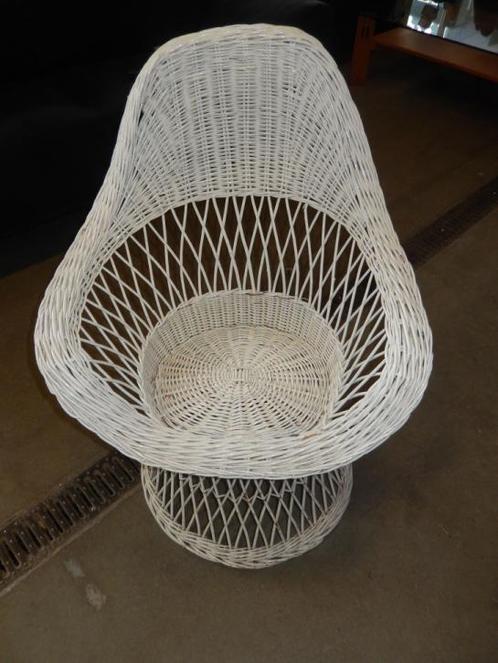 Vintage rotan fauteuil, Huis en Inrichting, Stoelen, Gebruikt