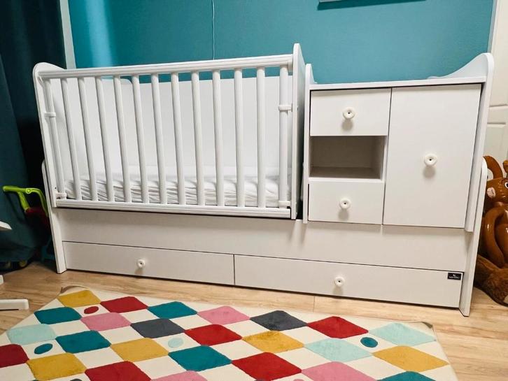 Ledikant: Lorelli Mini Max White 2-in-1 Bed en Commode, Kinderen en Baby's, Kinderkamer | Bedden, Gebruikt, Minder dan 140 cm