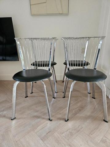 Set van 4 vintage Fasem eetkamerstoelen 1968  beschikbaar voor biedingen