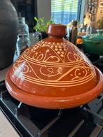 Grote Marokkaanse Tajine Aardewerk, Huis en Inrichting, Ophalen of Verzenden, Zo goed als nieuw