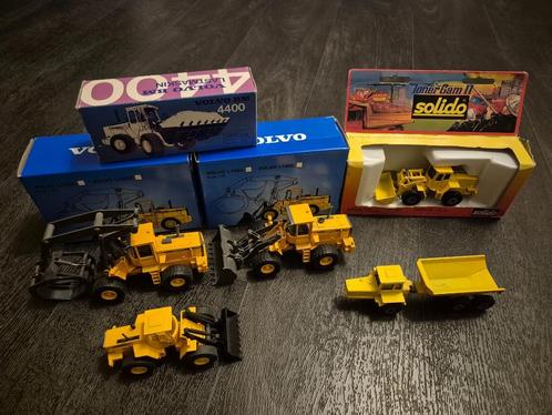 Volvo 1:50 shovels en dumper ( NZG / CONRAD / SOLIDO ), Hobby en Vrije tijd, Modelauto's | 1:50, Zo goed als nieuw, Hijskraan, Tractor of Landbouw