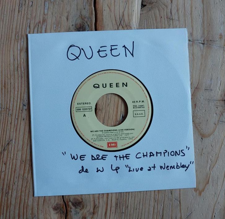 Queen - We are the Champions (live) (Spanje 1992) 7", promo, Cd's en Dvd's, Vinyl Singles, Gebruikt, Single, Pop, 7 inch, Ophalen of Verzenden