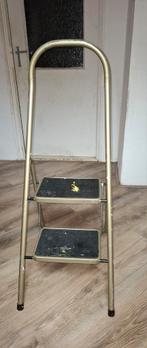 Keukentrapje, Ophalen, Minder dan 2 meter