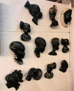 Beeld diverse leuke Yema enz jaren 60 wand beeldjes, Ophalen of Verzenden