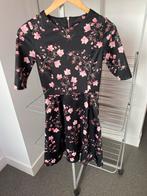 Feestelijk jurkje met verlengde mouw maat 34, Zwart, Ophalen of Verzenden, Zo goed als nieuw, Maat 36 (S)