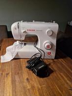 Als nieuw singer serenade model 2250 naaimachine, Hobby en Vrije tijd, Naaimachines en Toebehoren, Ophalen of Verzenden