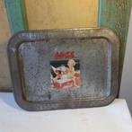 Coca cola dienblad metaal 42 cm x 32 cm gebruikt, Huis en Inrichting, Woonaccessoires | Dienbladen, Ophalen of Verzenden, Gebruikt