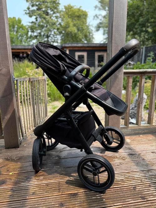 Dubatti one black, Kinderen en Baby's, Kinderwagens en Combinaties, Overige merken, Ophalen of Verzenden