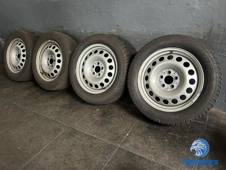 Originele Mercedes Vito W447 17 inch stalen velgen 5x112 win, Auto-onderdelen, Banden en Velgen, Banden en Velgen, Winterbanden