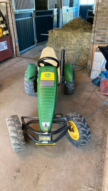 Originele John Deere skelter beschikbaar voor biedingen