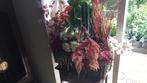 Bloemenmand met kunstplanten en bloemen, Ophalen of Verzenden, Zo goed als nieuw, Rond, Minder dan 60 cm