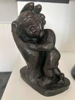 Kunst beeldje kind in hand, Antiek en Kunst, Ophalen of Verzenden